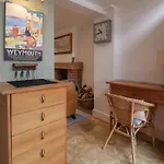 Old Harbour Townhouse
